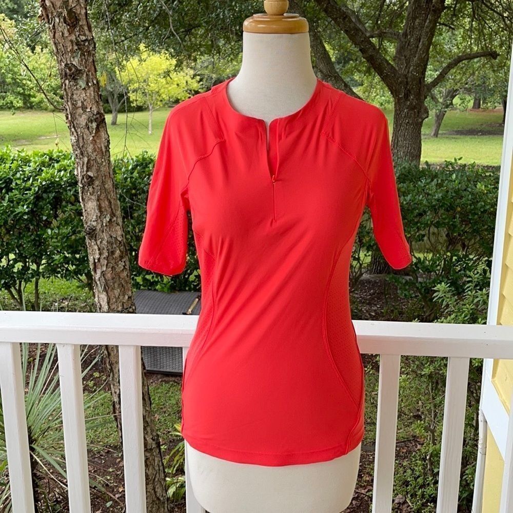 Athleta Pacifica 1/4 Zip Short Sleeve Top